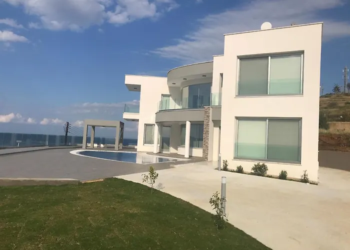 Elite Sea View Vila Pomos