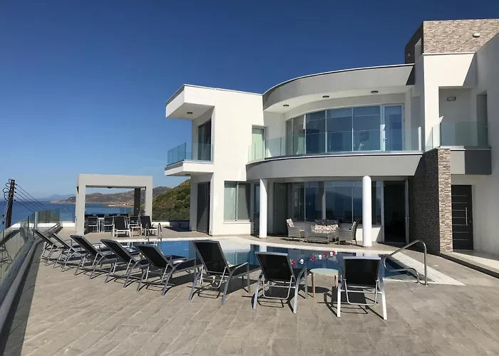 Elite Sea View Vila *